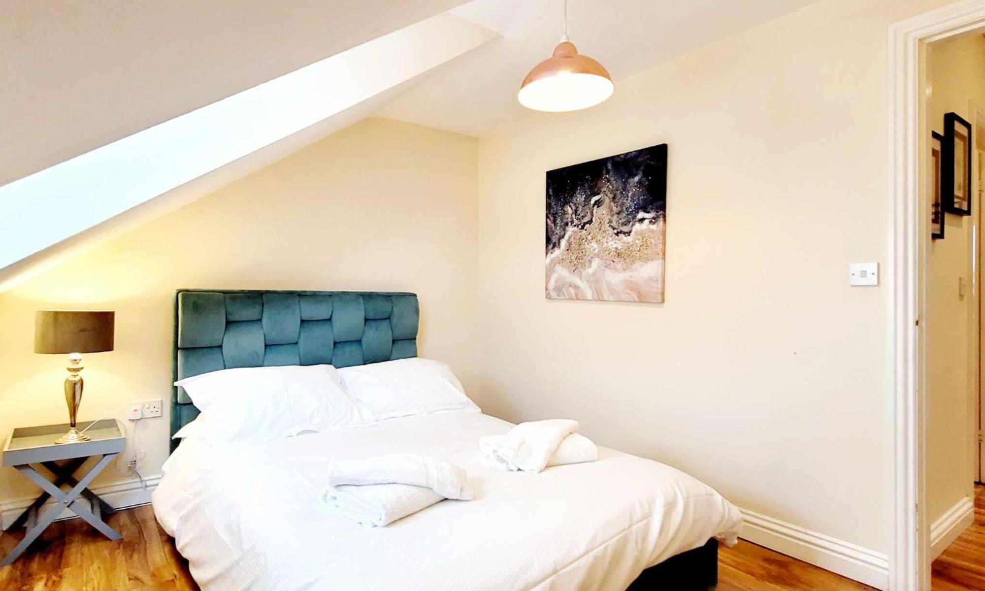 Apartment 5 - Two Bedroom Luxury Apartment Close To Town, Mainline Rail & Theatre Stylish And Comfortable Darlington  Ngoại thất bức ảnh